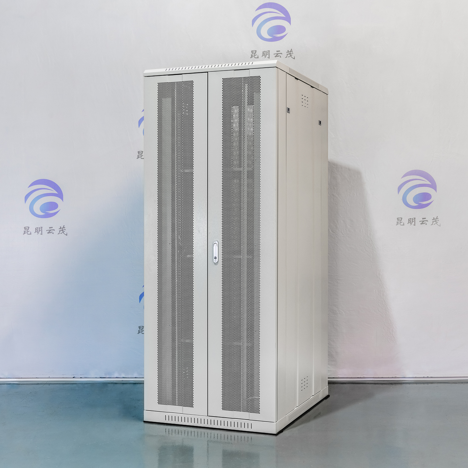 雙開門服務器機柜