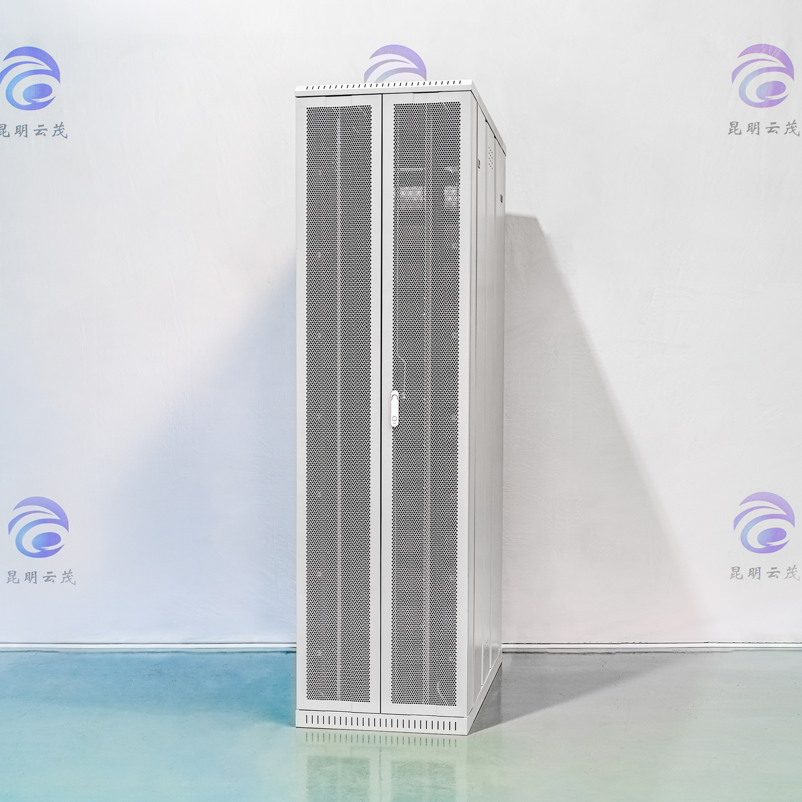 服務器網絡網孔門機柜開門